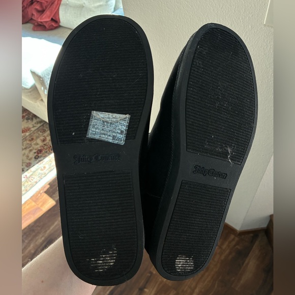 Juicy Couture Women's Kerri Cold Weather Ankle
Boots -Black Microsuede (Size7.5) - Picture 9 of 15